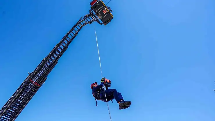 İtfaiye Haftası çeşitli etkinliklerle kutlandı