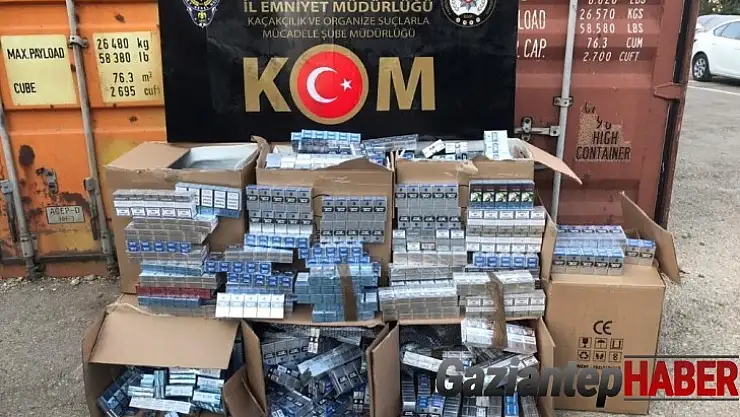 Kargo aktarım merkezinde 4 bin 300 paket kaçak sigara ele geçirildi