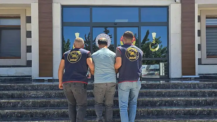 Kesinleşmiş 24 yıl hapis cezasıyla aranan şahıs yakalandı