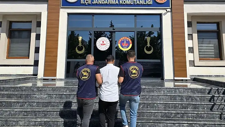 Kesinleşmiş hapis cezasıyla aranan uyuşturucu taciri yakalandı