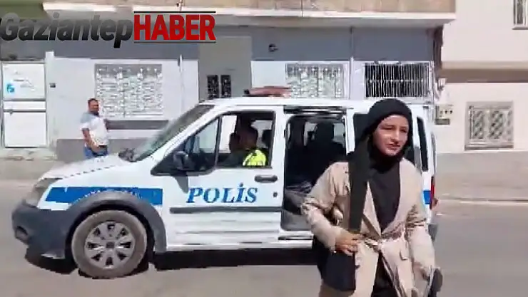 Kimliğini unutan öğrencinin yardımına polis koştu