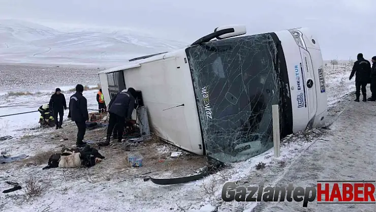 Konya'da otobüs şarampole devrildi: 5 ölü, 42 yaralı