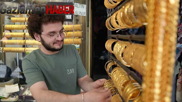Kuyumcular vatandaşları altın alırken dikkat etmeleri yönünde uyardı