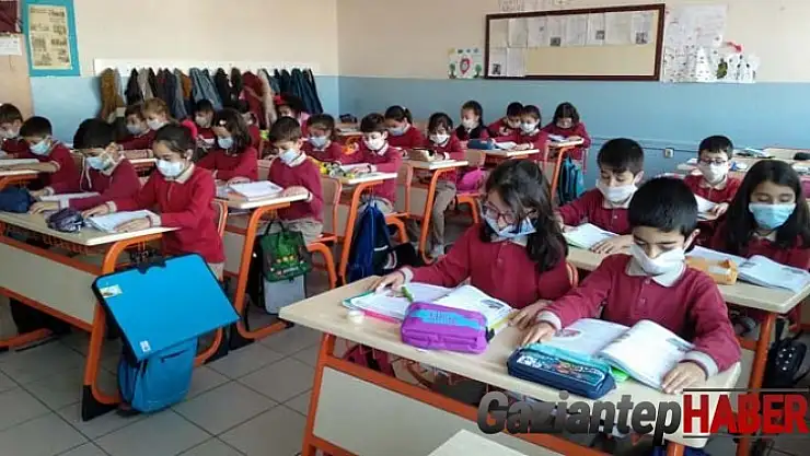 Bakan Selçuk açıkladı: Ara tatil Olacak mı ?