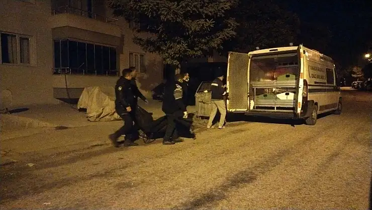 Not bırakıp evi ateşe verdi: 1'i çocuk 2 ölü