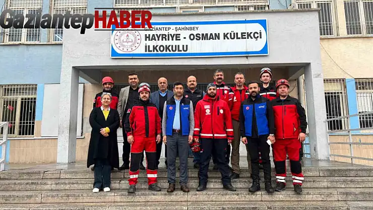 Okullarda deprem tatbikatı yapıldı