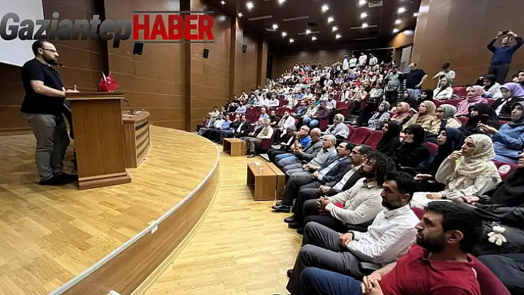 Op. Dr. Kamacı Gazze'deki vahşeti öğrencilere anlattı