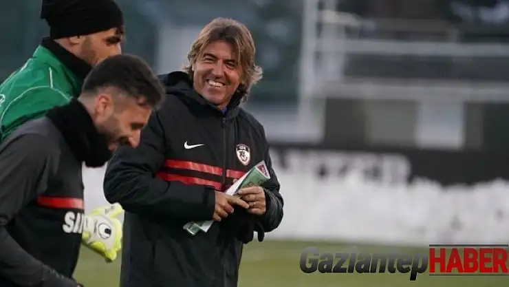 Ricardo Sa Pinto Gaziantep FK'ya veda etti