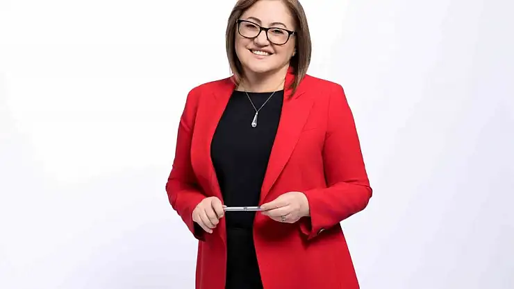 Şahin: 'Bu milletin mirasçıları olarak geleceğimiz sizlere emanettir'