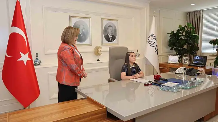 Şahin makamını minik Azra'ya devretti