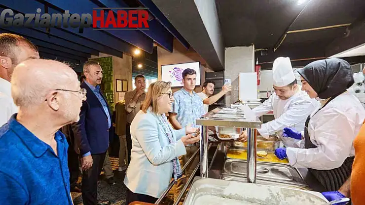 Şahin, vatandaşla 'Haydi Sofraya'da buluştu