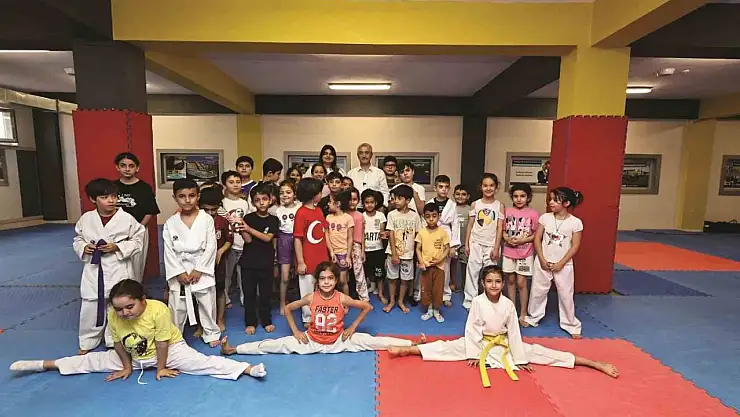 Şahinbey Belediyesi yaz spor okulları başladı