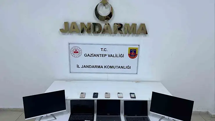 Sahte belge düzenleyerek turizm sektöründe faaliyet gösteren çeteye operasyon: 3 gözaltı