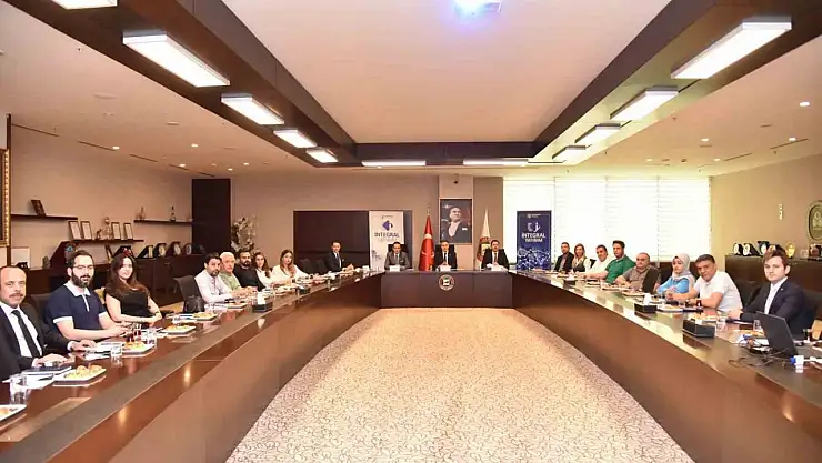 Sanayiciler için halka arz ve alternatif finansman kapıları GSO'da anlatıldı