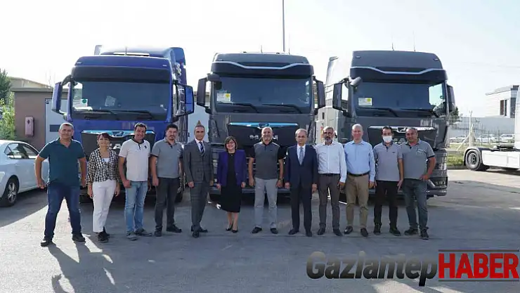 Şehir içinde ve gezi turlarında hibrit otobüs dönemi