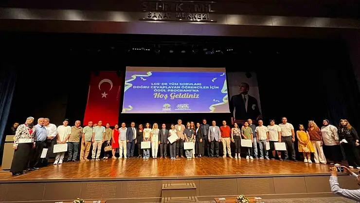 Şehitkamil'in Türkiye birincilerine dizüstü bilgisayar