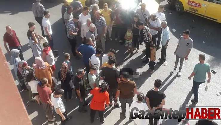 Taksiyle çarpışan motosikletin genç sürücüsü öldü