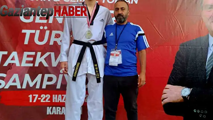 Tekvando şampiyonasına Şahinbey damgası