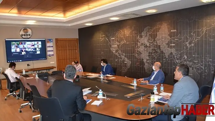 TİM Başkanı İsmail Gülle'den hububat bakliyat ihracatçılarına övgü yağdı