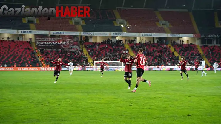 Trendyol Süper Lig: Gaziantep FK: 2 - Beşiktaş: 0 (Maç sonucu)