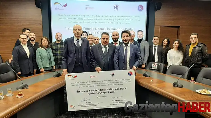 Türk ve Suriyelilere GAÜN'de mesleki eğitimler verilecek