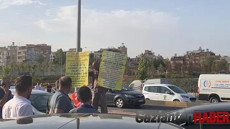 Ulaştırma Bakanı Karaismailoğlu'na protesto şoku