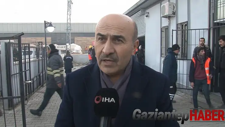 Vali Demirtaş: 'Nurdağı'nda 2 binin üzerinde arama kurtarma ekibi müdahale ediyor'