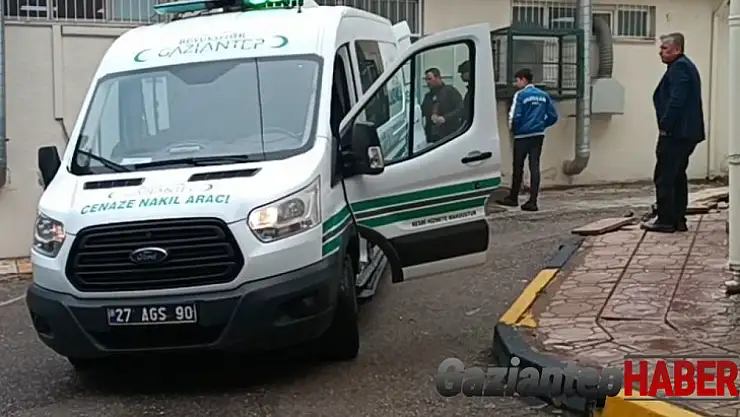 Yangında dumandan etkilenen 4 yaşındaki Ebrar kurtarılamadı