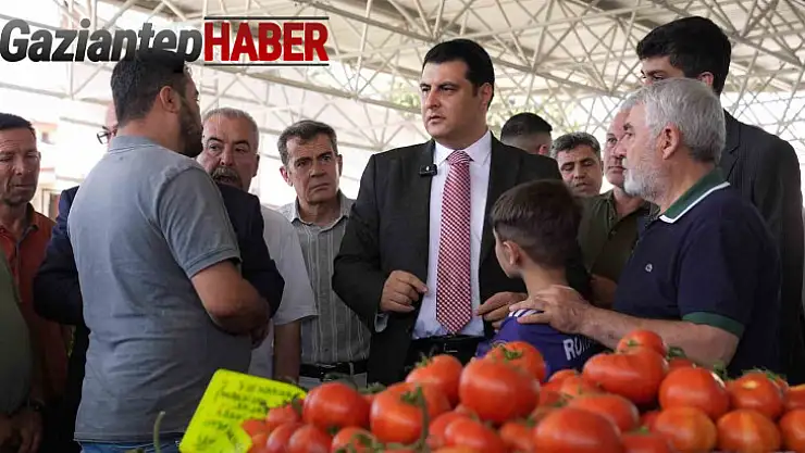 Yılmaz, pazarcı esnafıyla bir araya geldi