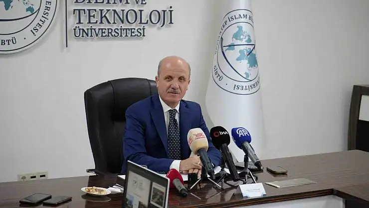 YÖK Başkanı Prof. Dr. Erol Özvar: 'Mağdur coğrafyalardaki akademisyen ve öğrencilere kapımız açık'