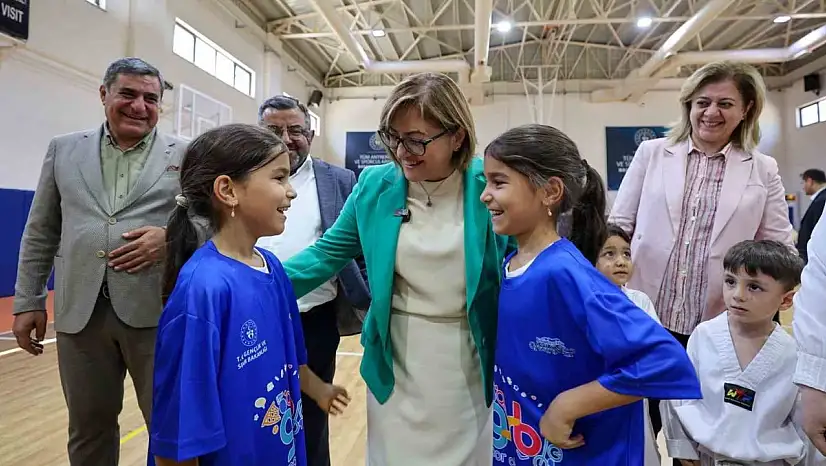 Başkan Şahin, Yaz Okulları'ndan yararlanan çocuklarla bir araya geldi