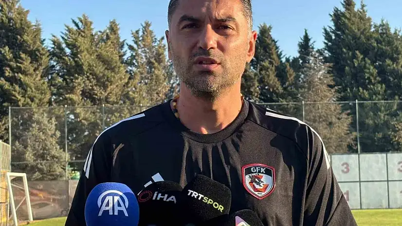 Burak Yılmaz: 'Trabzon'da futbol oynayarak galip gelmek istiyoruz, defans yaparak oradan çıkamayız'