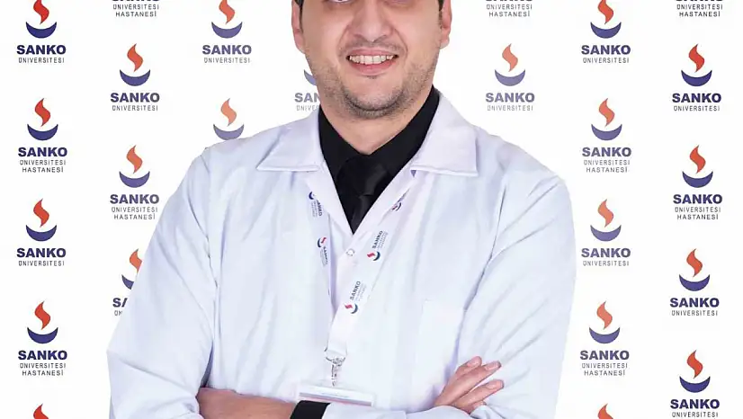 Dr. Öğr. Üyesi Melik: 'Mide kanseri, sessiz ilerler ama erken teşhisle tedavi edilebilir'