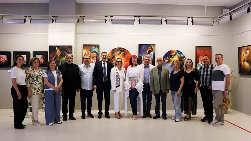 Eker, Sanko Sanat Galerisi'nde sergi açtı