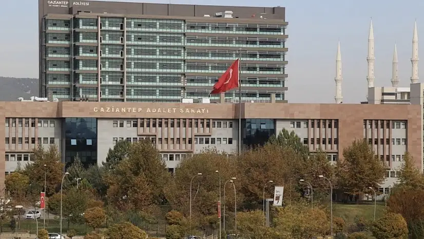 Gaziantep'te 'medyum' dolandırıcılar yargılanmaya başladı