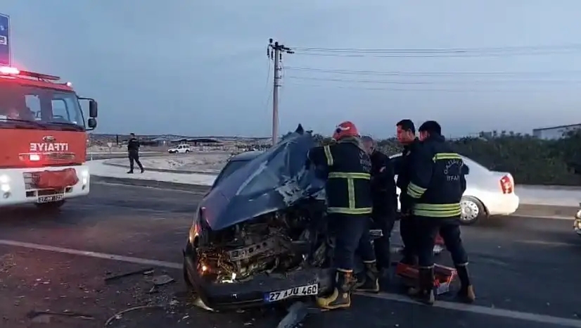Gaziantep'te 5 aracın karıştığı zincirleme kaza: 3 yaralı