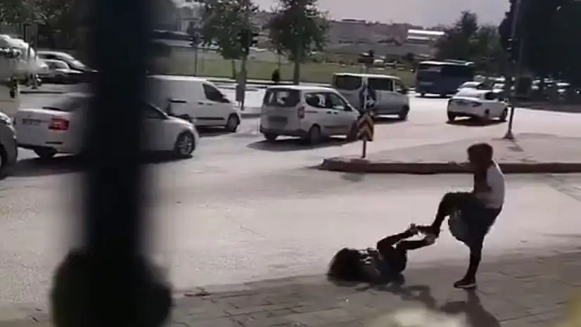 Gaziantep'te kadınların kavgası kamerada