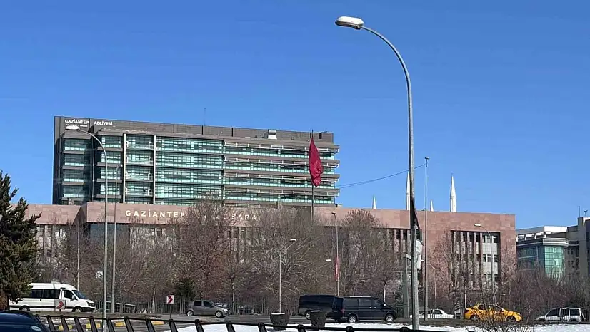 Gaziantep'te uyuşturucu satarken yakalanan İran uyruklu sanığa 18 yıl hapis