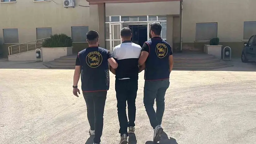 Hırsızlık suçundan kesinleşmiş hapis cezasıyla aranan şahıs yakalandı