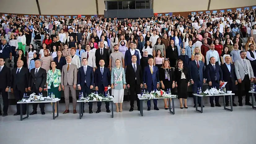 HKÜ'de 2025-2026 Eğitim - Öğretim yılı oryantasyon programı ile başladı