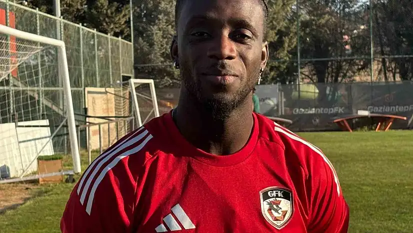 Myenty Abena: 'Trabzonspor maçını kazanarak yakaladığımız havayı sürdürmek istiyoruz'