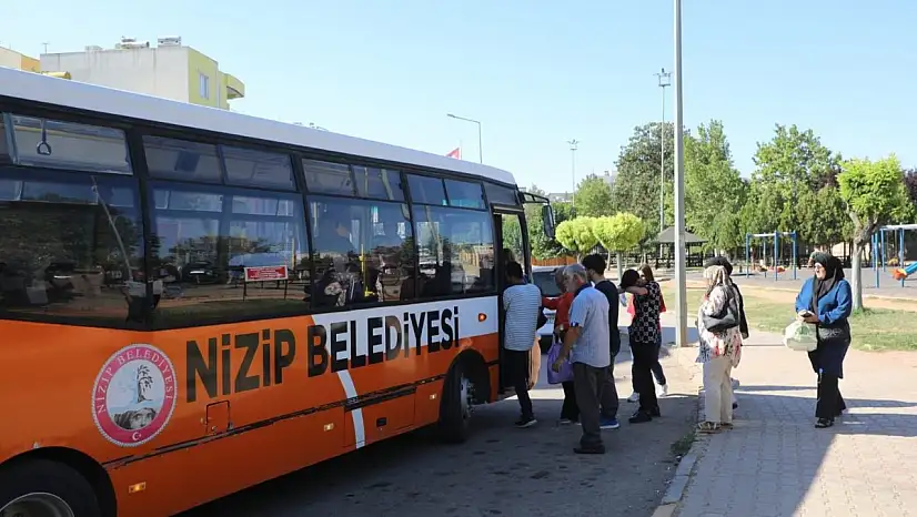 Nizip Belediyesi'nden YKS adaylarına ulaşım desteği