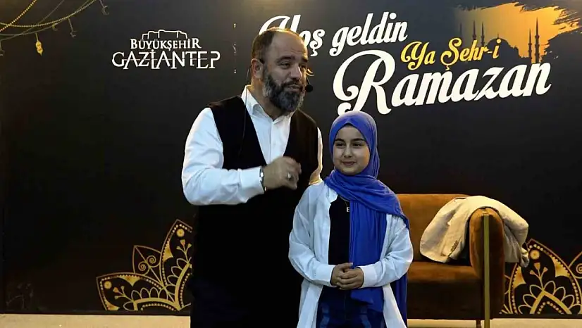 Ramazan sokağı söyleşiler ve konserlerle katılımcıları ağırlamaya devam ediyor