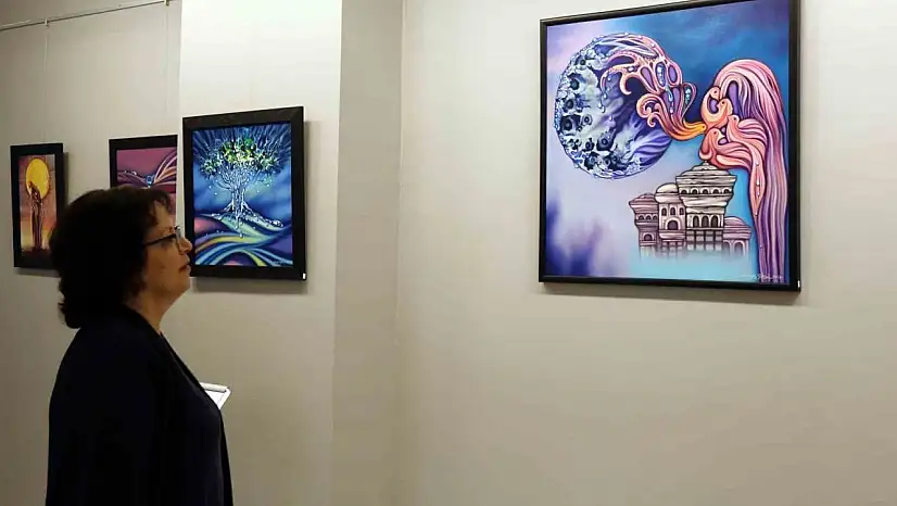 Ressam yüksel SANKO Sanat Galerisi'nde sergi açtı