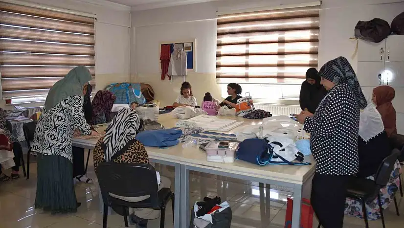 Şahinbey'de kadınlar hem üretiyor hem kazanıyor