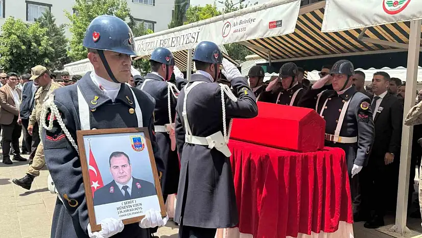 Şehit Hüseyin Uzun, Gaziantep'te son yolculuğuna uğurlandı