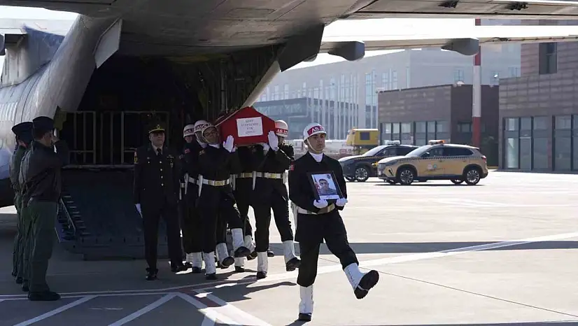 Şehit Piyade Er Eyüp Güner'in naaşı memleketi Gaziantep'te