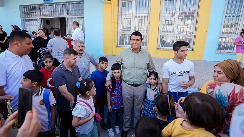 Yılmaz yeni Eğitim-Öğretim yılını öğrencilerle karşıladı