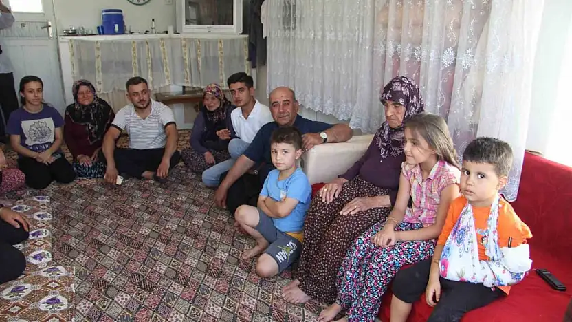 101 yaşındaki Ayşe nine yıllara meydan okuyor