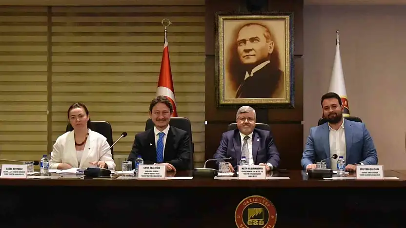 Aile şirketlerinde kurumsallaşma konusu GSO'da konuşuldu